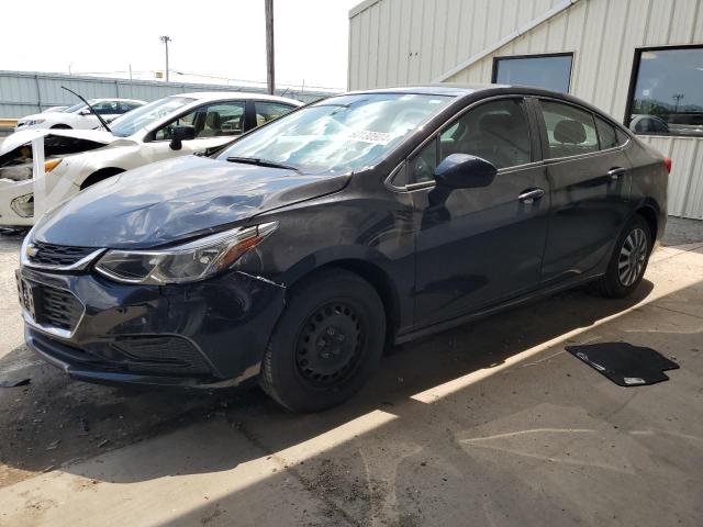 2017 Chevrolet Cruze Ls за продажба в Dyer, IN - Front End