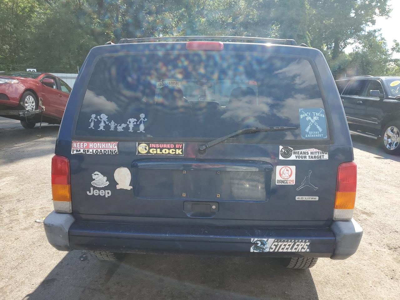 2000 Jeep Cherokee Sport VIN: 1J4FF48S5YL240137 Lot: 61045604