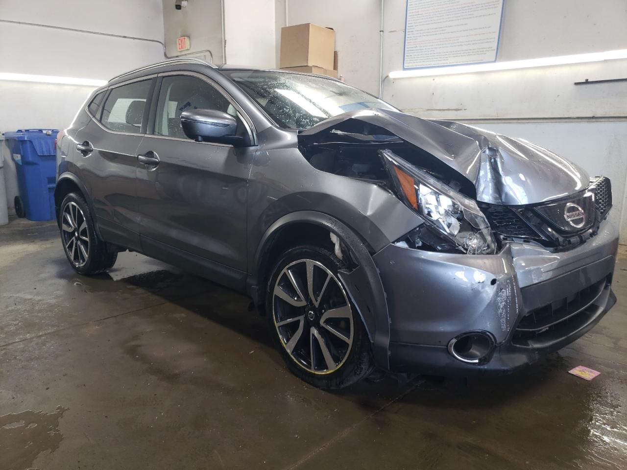 VIN JN1BJ1CR3KW631382 2019 NISSAN ROGUE no.4