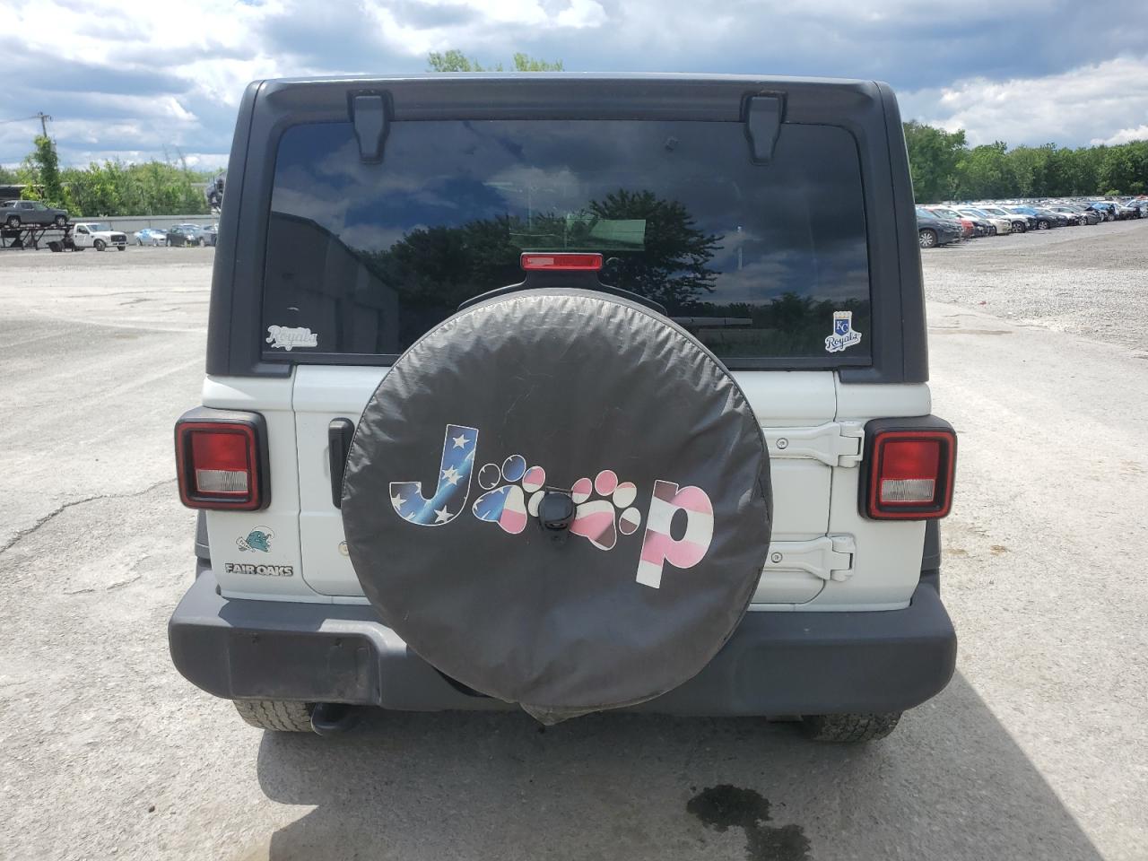 2018 Jeep Wrangler - Image 6
