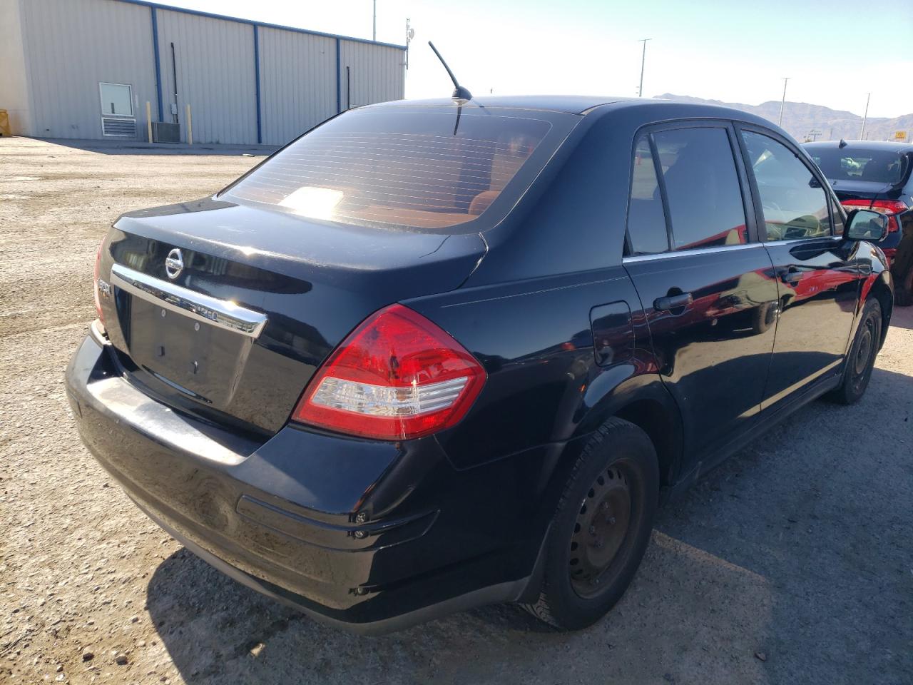2008 Nissan Versa - Image 3