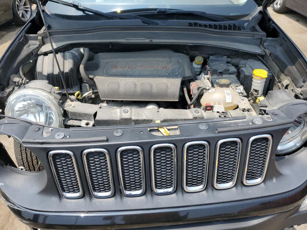 2015 Jeep Renegade Latitude VIN: ZACCJBBT0FPB75398 Lot: 59569304