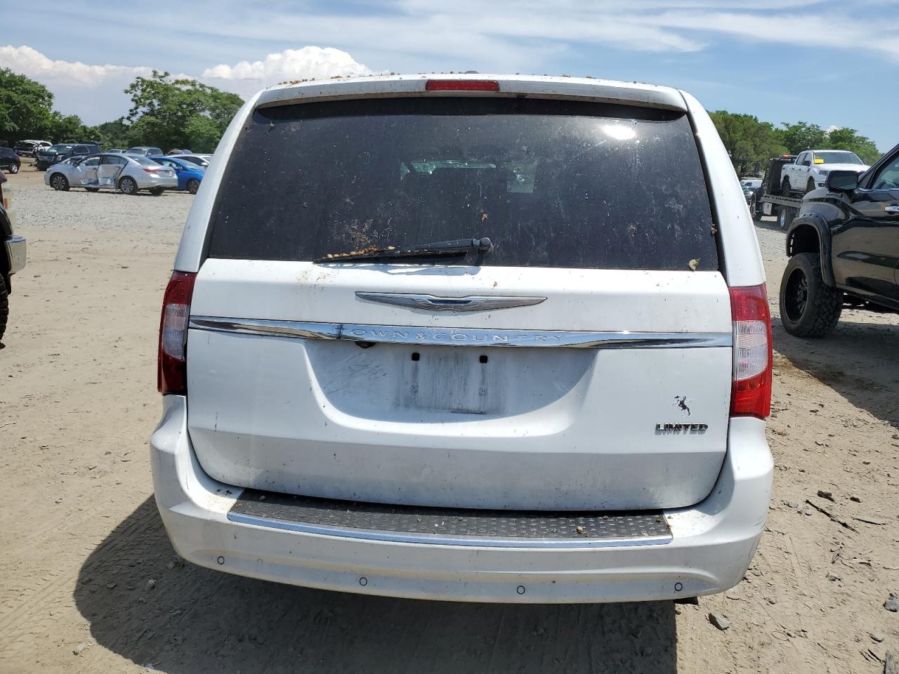 2016 Chrysler Town & Country Limited Platinum VIN: 2C4RC1GG2GR113407 Lot: 57713454