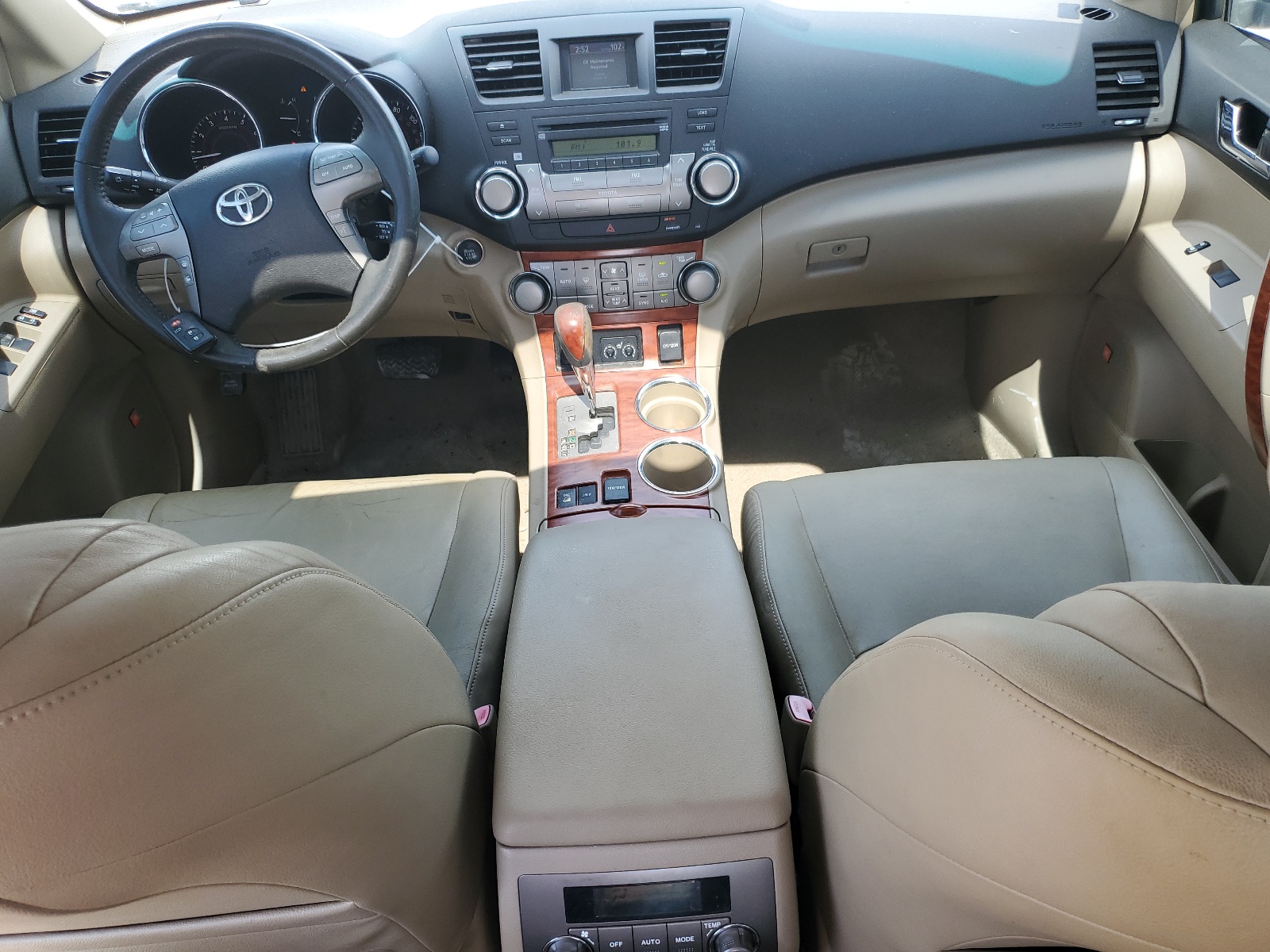 JTEES42A482078032 2008 Toyota Highlander Limited