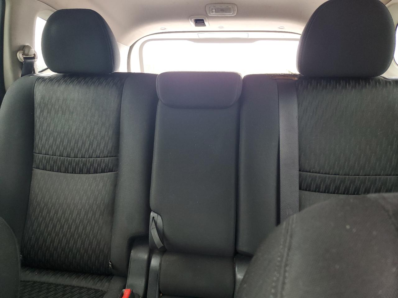 2017 Nissan Rogue S VIN: KNMAT2MV0HP618337 Lot: 58260334