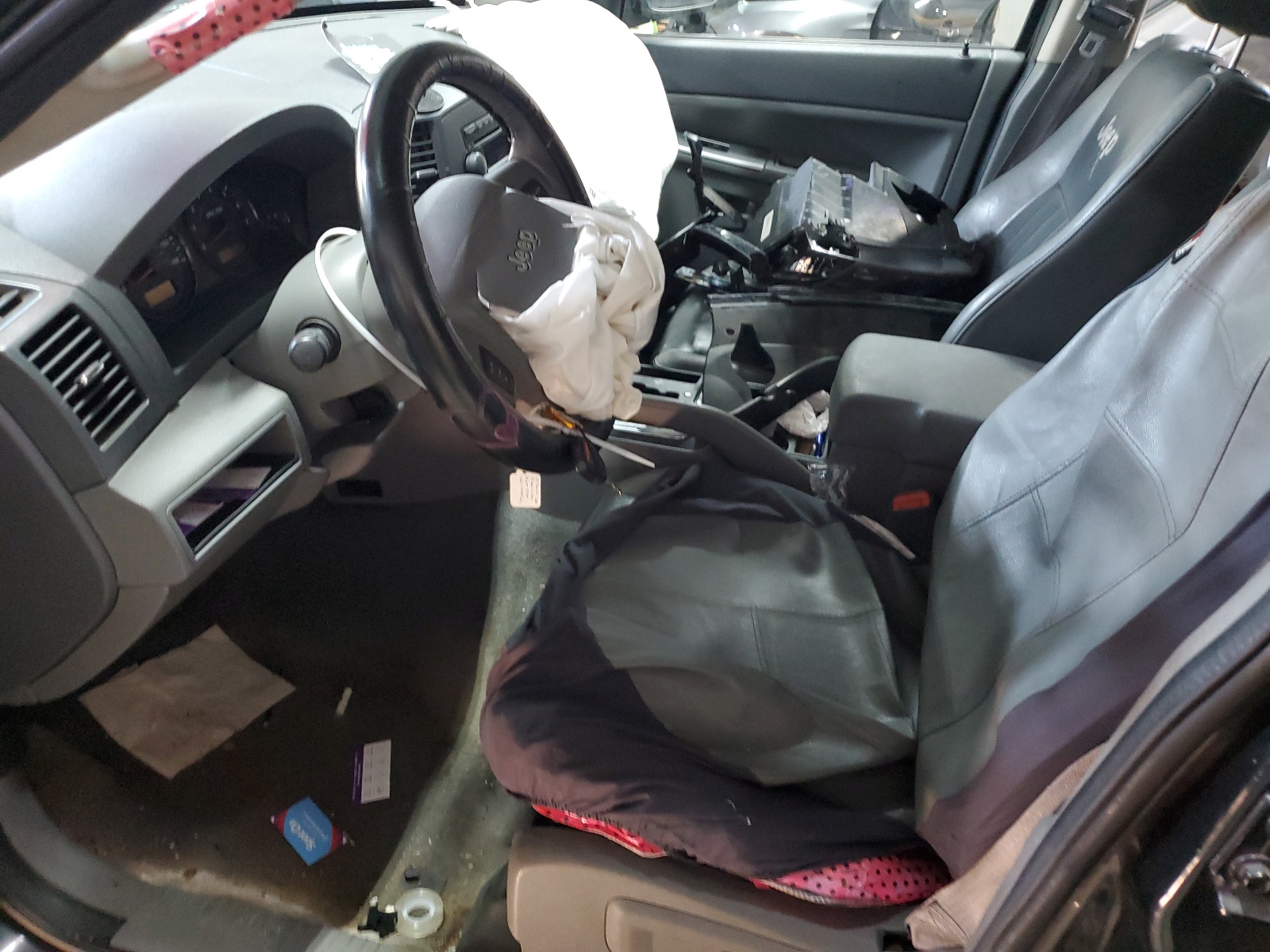 1J4GR48K45C646224 2005 Jeep Grand Cherokee Laredo