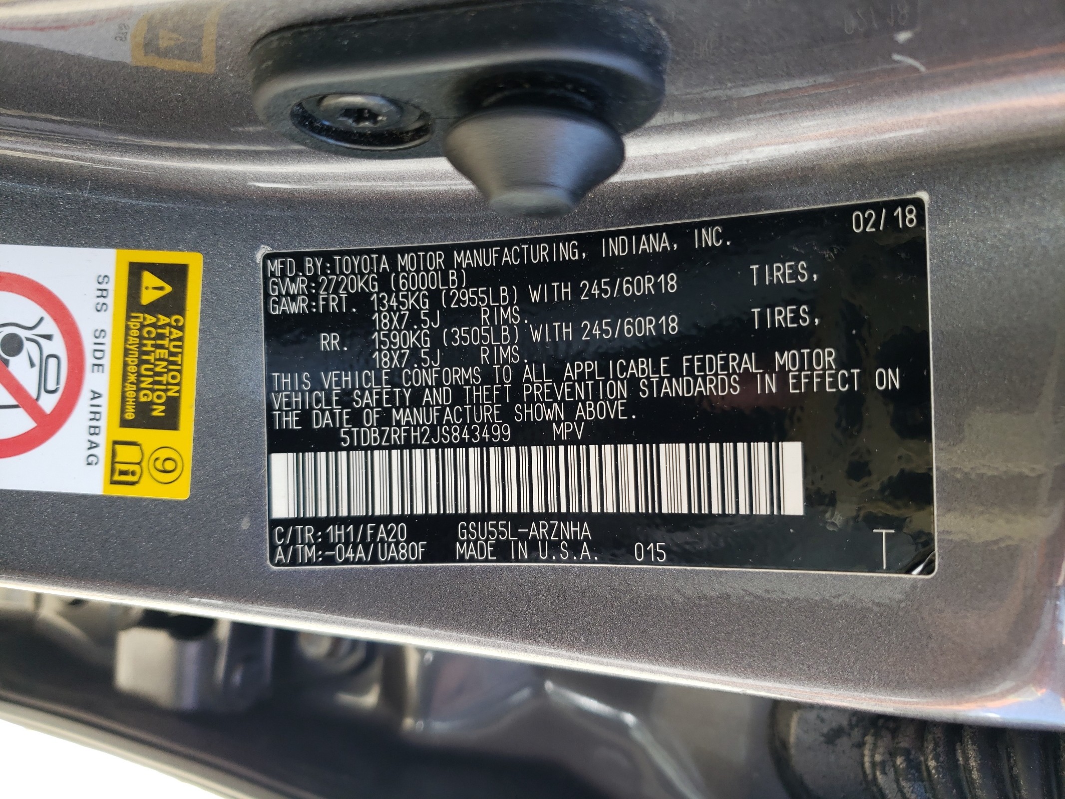 5TDBZRFH2JS843499 2018 Toyota Highlander Le