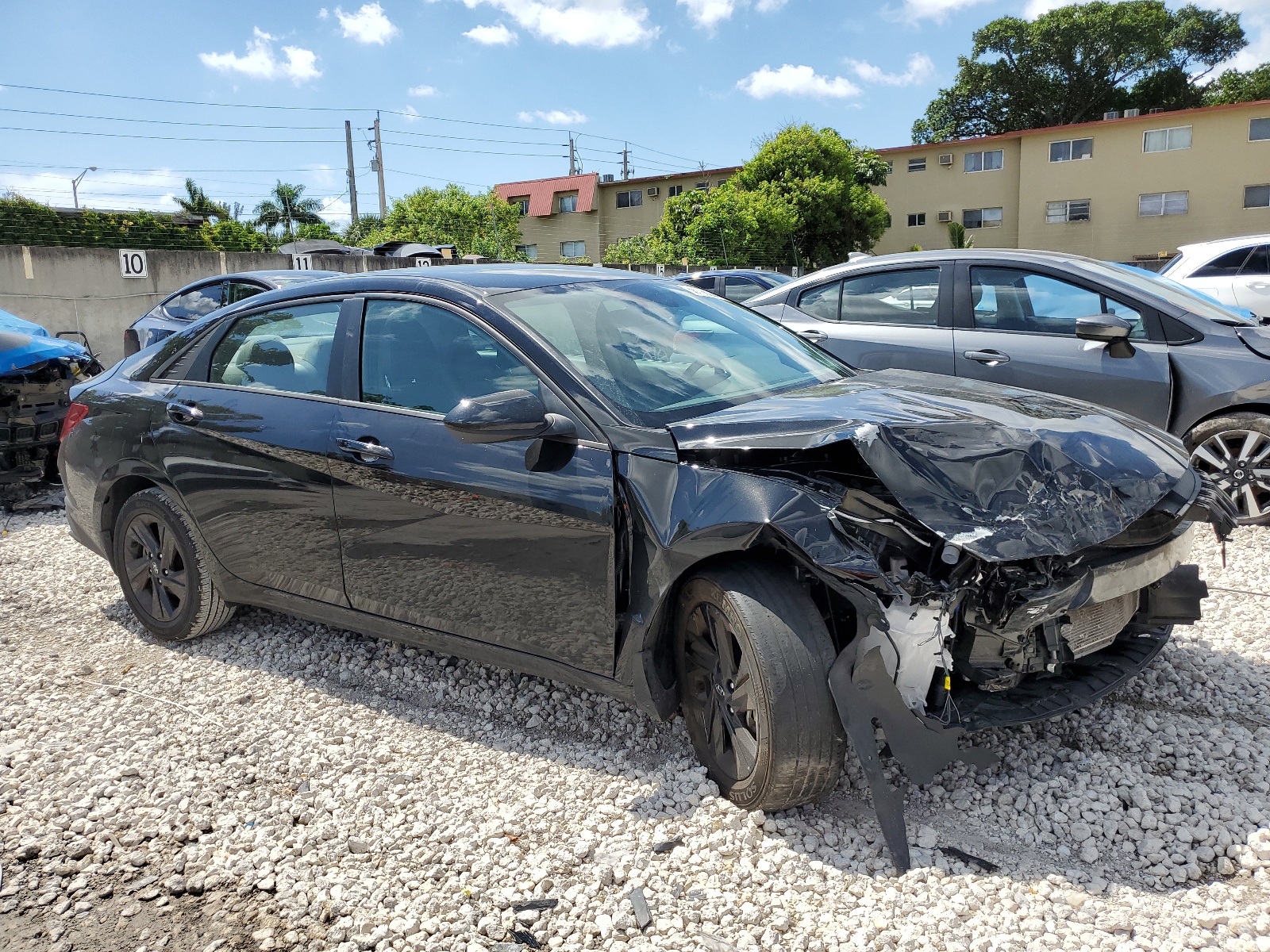 2022 Hyundai Elantra Sel vin: 5NPLM4AG1NH078110