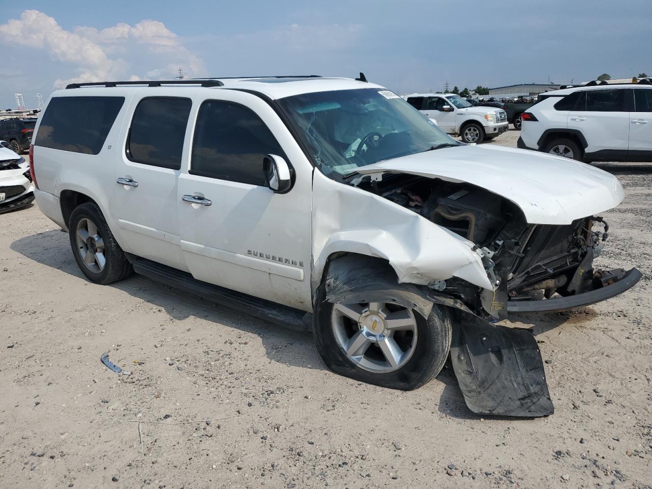 2008 Chevrolet Suburban - Image 4
