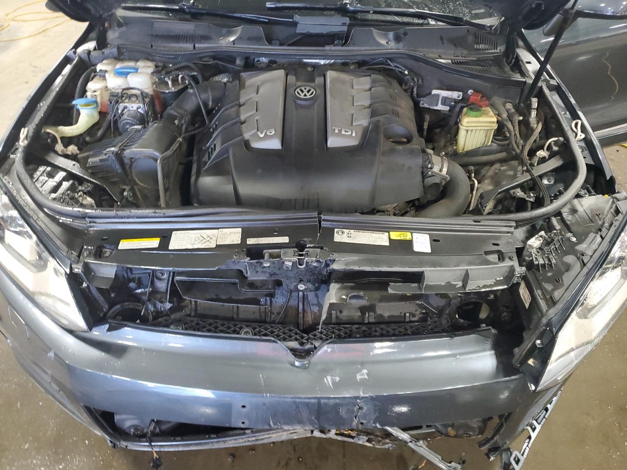 WVGEP9BP7DD005691 2013 Volkswagen Touareg V6 Tdi