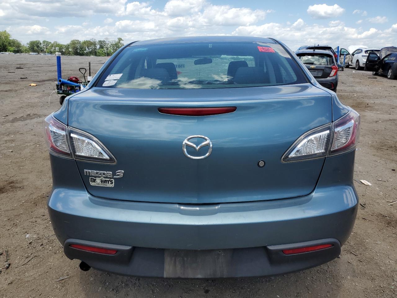 2011 Mazda 3 I VIN: JM1BL1UG2B1421602 Lot: 58178644