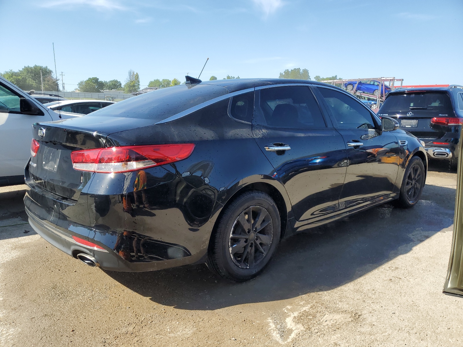 2018 Kia Optima Lx vin: 5XXGT4L38JG227584