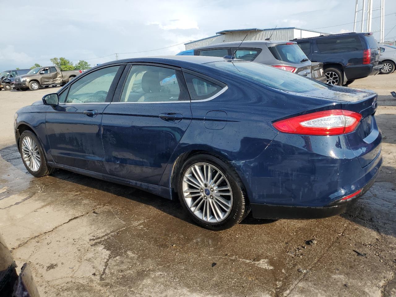 2014 Ford Fusion - Image 2