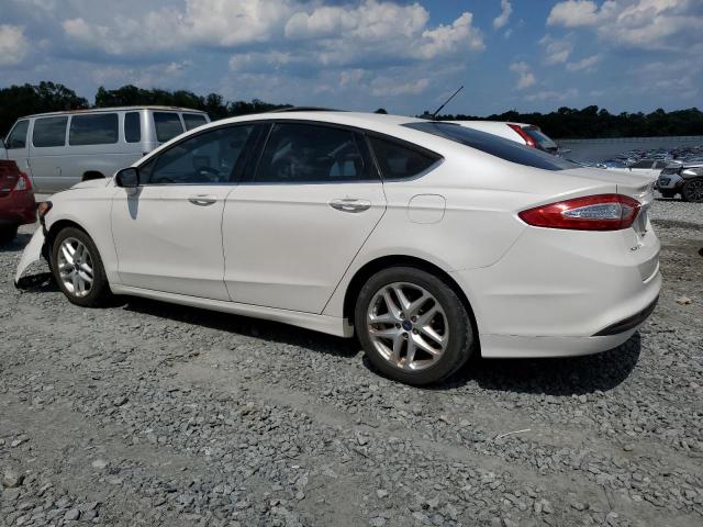 Седани FORD FUSION 2015 Білий