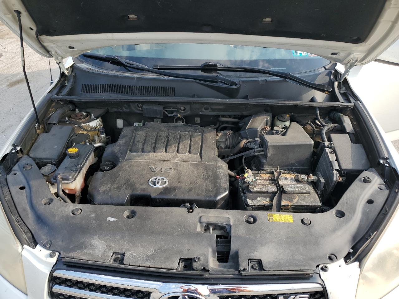 2008 Toyota Rav4 Limited VIN: JTMBK31V085067145 Lot: 59929564