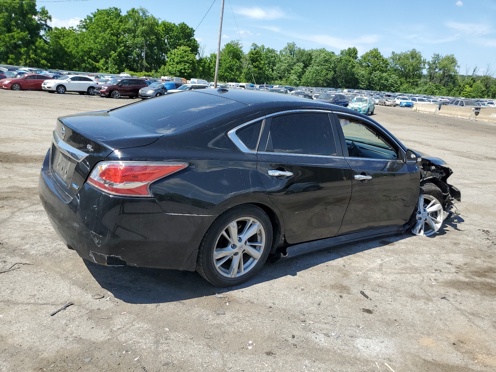 2014 Nissan Altima 2.5 vin: 1N4AL3AP1EC146167