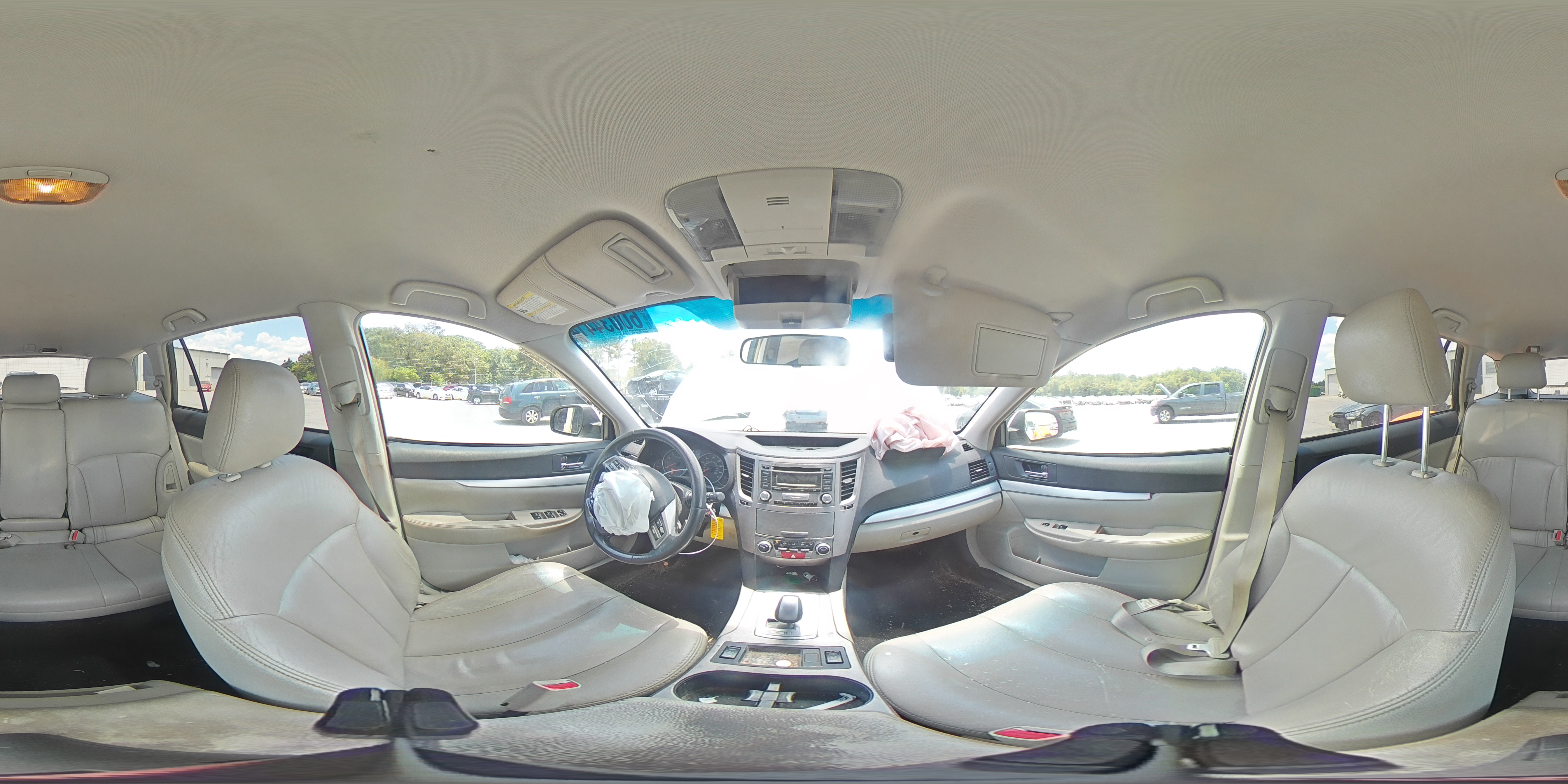 2013 Subaru Outback - Image 13