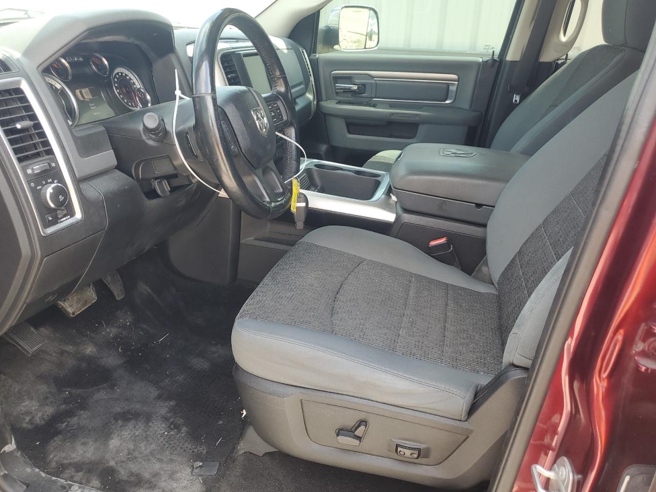 2017 RAM 1500 - Image 7