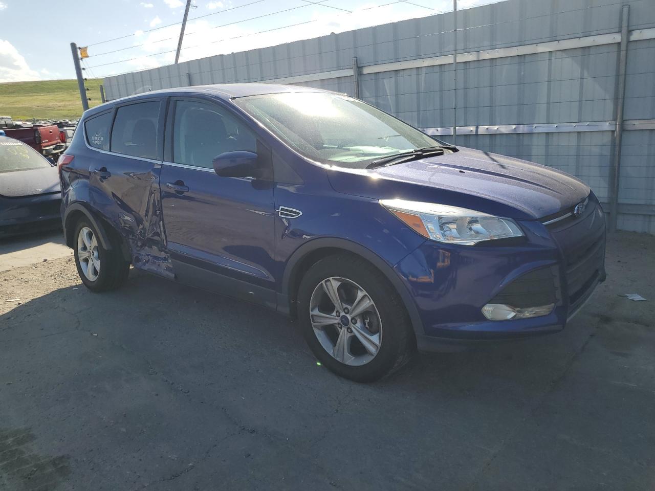 VIN 1FMCU9G91FUC24322 2015 FORD ESCAPE no.4