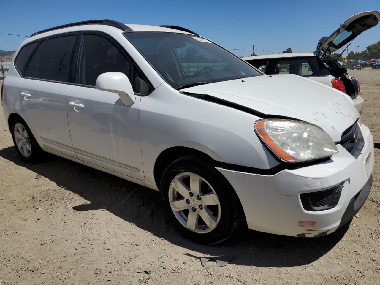 2008 Kia Rondo Lx VIN: KNAFG526487159043 Lot: 59289514