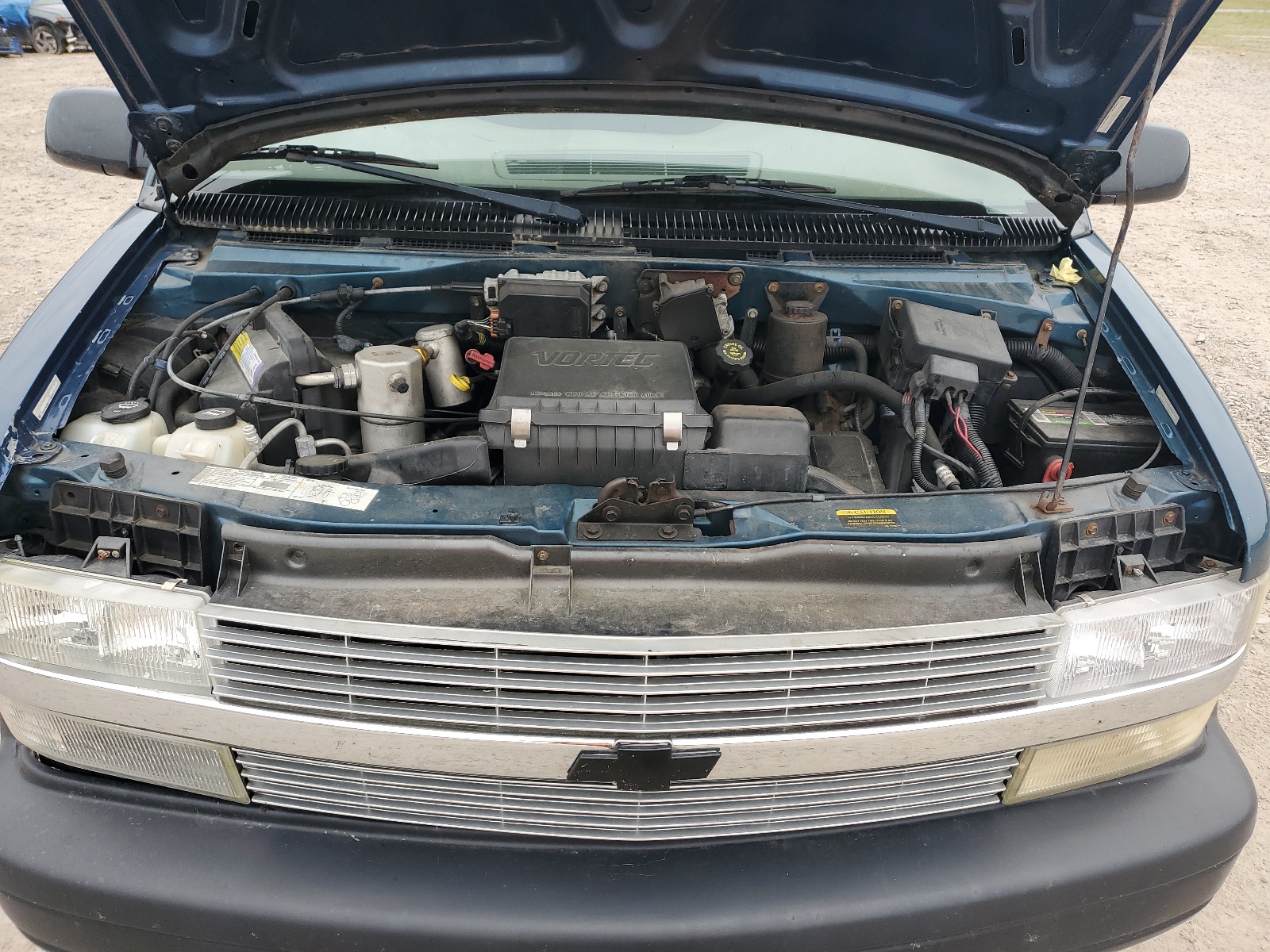 1GNEL19W5YB208960 2000 Chevrolet Astro