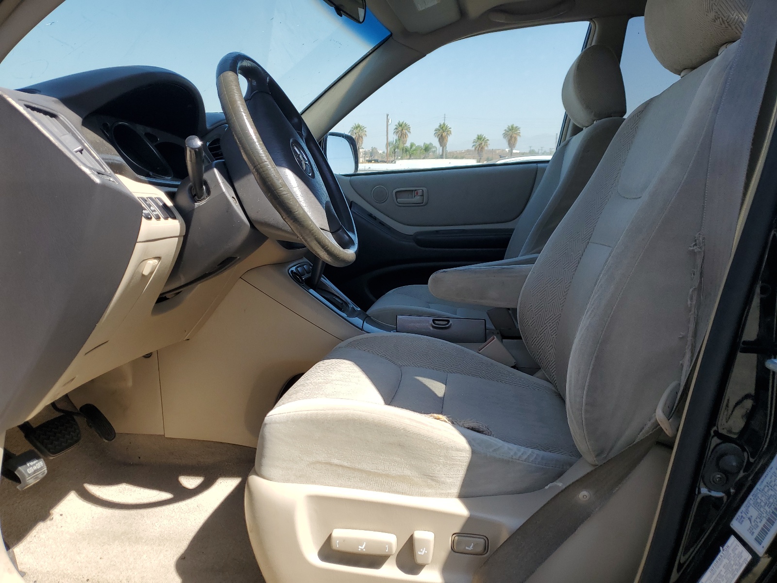 JTEGF21A530089435 2003 Toyota Highlander Limited