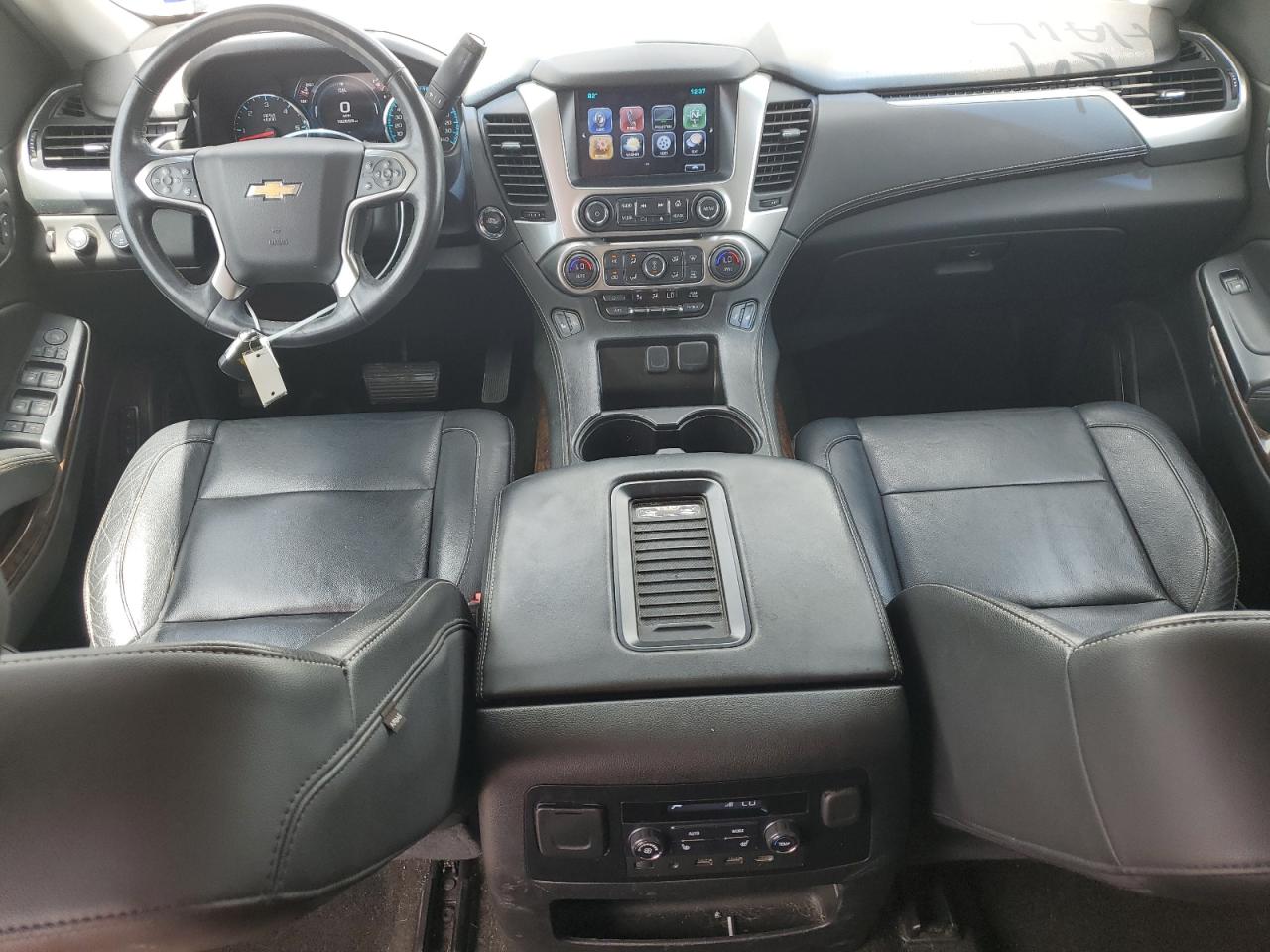 1GNSKHKC6HR352183 2017 Chevrolet Suburban K1500 Lt