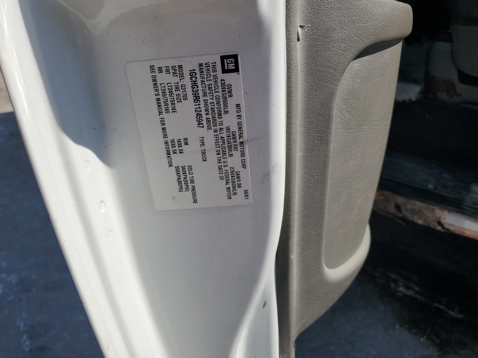 1GCHG39R611245947 2001 Chevrolet Express G3500