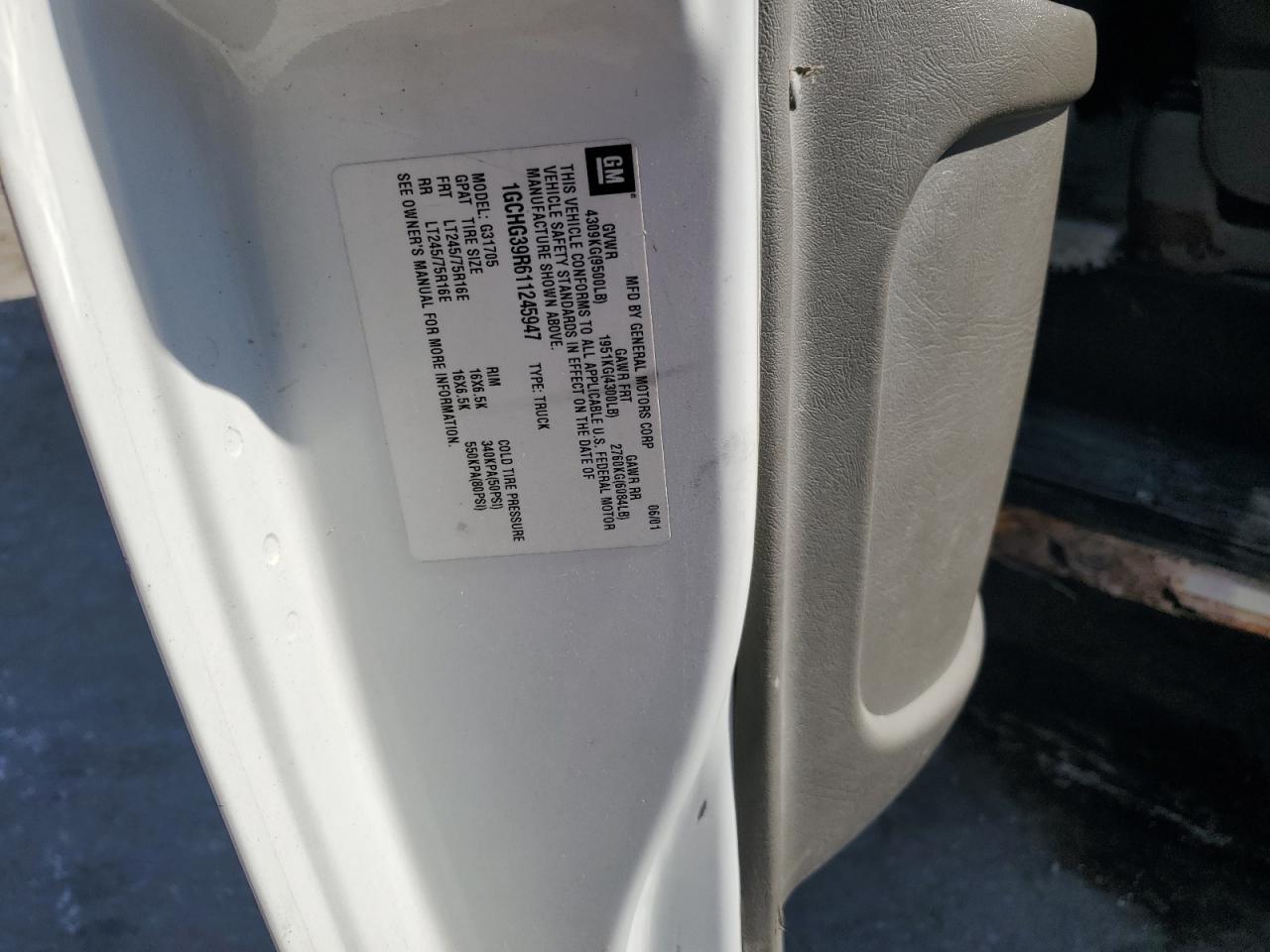 2001 Chevrolet Express G3500 VIN: 1GCHG39R611245947 Lot: 58893274