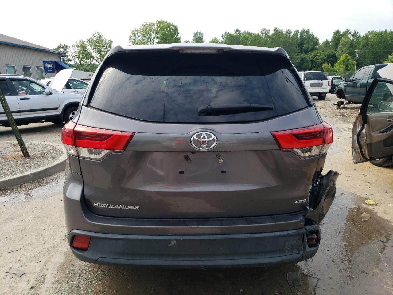 2019 Toyota Highlander Le VIN: 5TDBZRFH9KS947425 Lot: 59168704