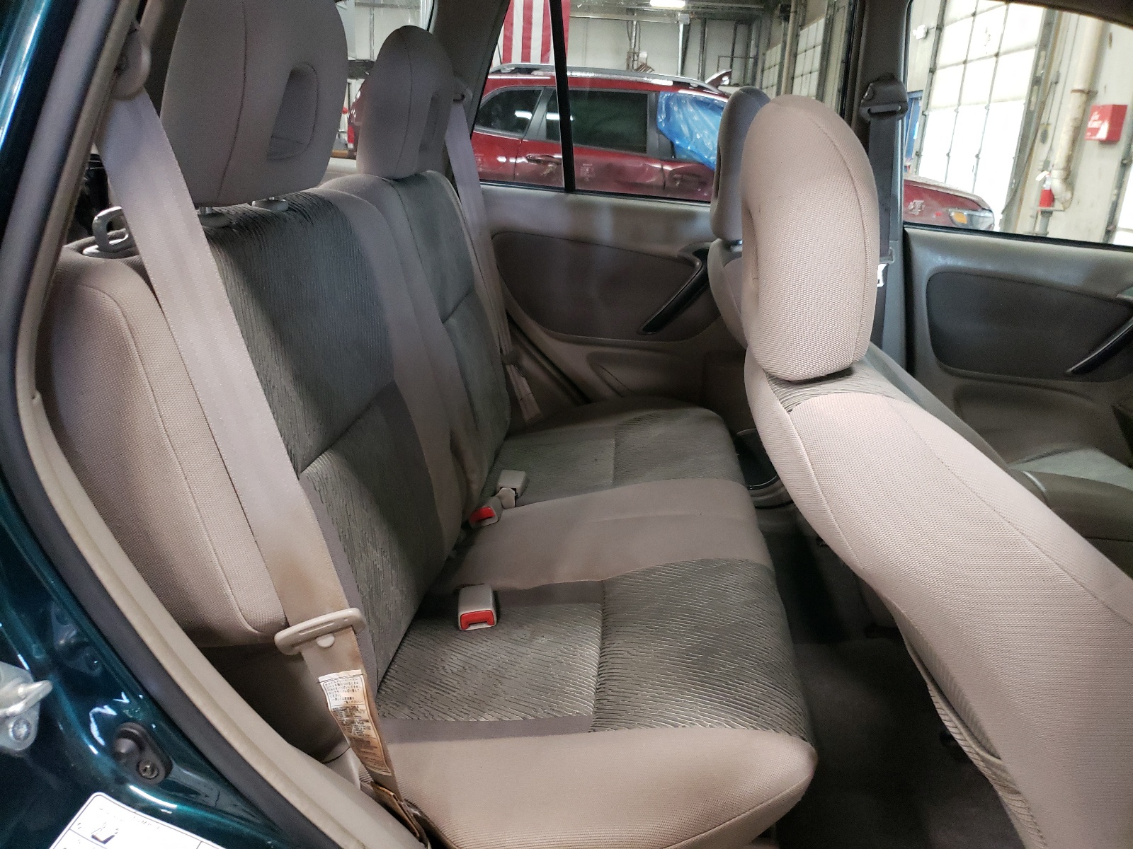 JTEHH20V126055832 2002 Toyota Rav4