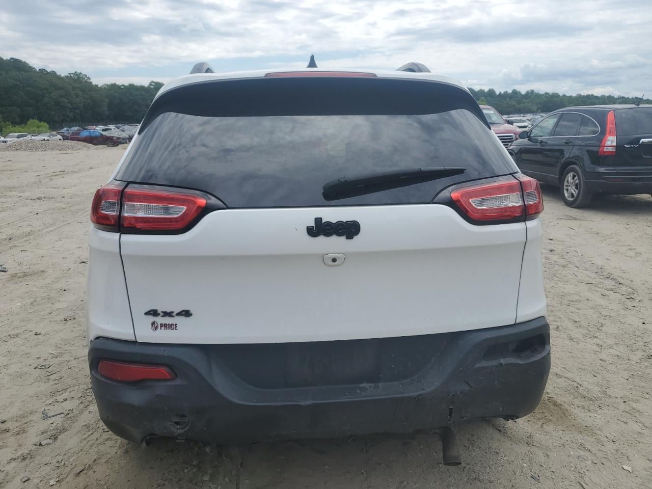 2016 Jeep Cherokee Latitude VIN: 1C4PJMCSXGW197931 Lot: 60305514