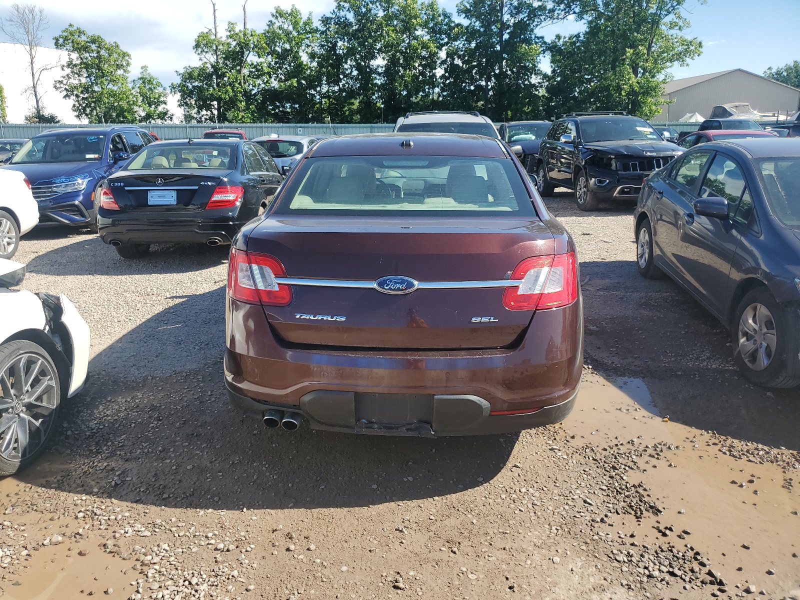 1FAHP2EW0AG170123 2010 Ford Taurus Sel