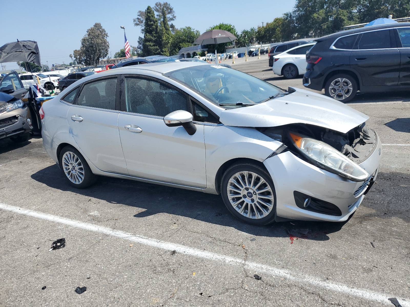 2014 Ford Fiesta Titanium vin: 3FADP4CJ9EM151213