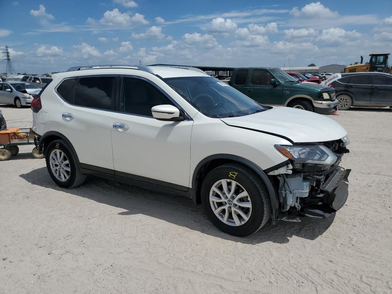 2019 Nissan Rogue - Image 4