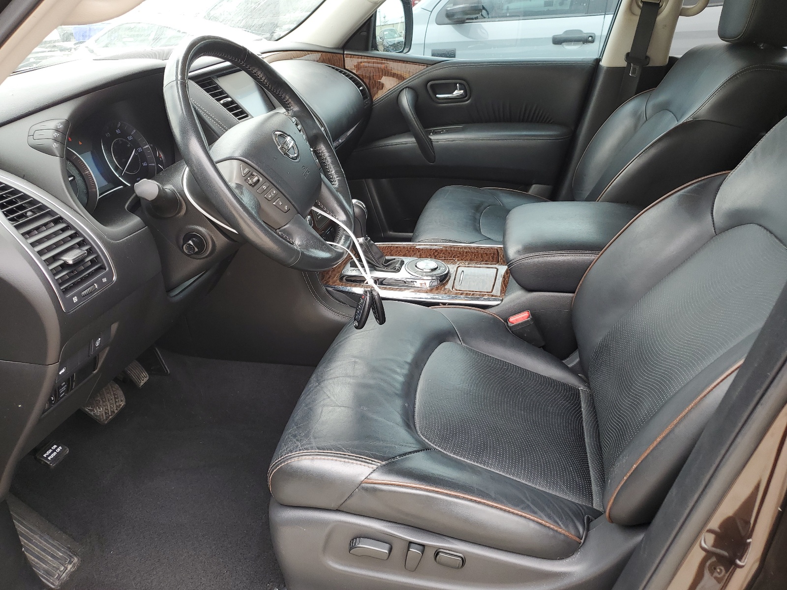 JN8AY2ND6J9055767 2018 Nissan Armada Sv