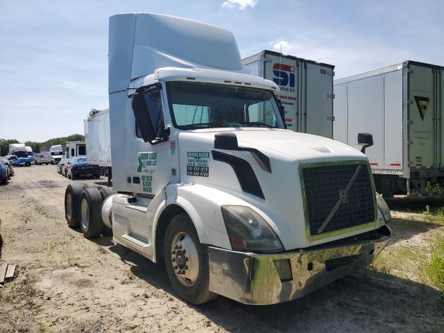 2012 Volvo Vn Vnl на продаже в Glassboro, NJ - Front End