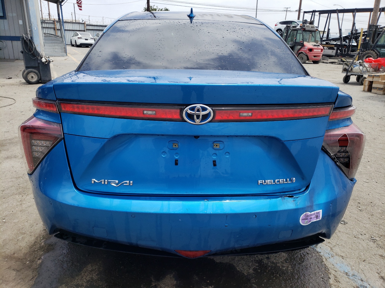 2018 Toyota Mirai vin: JTDBVRBD4JA005034