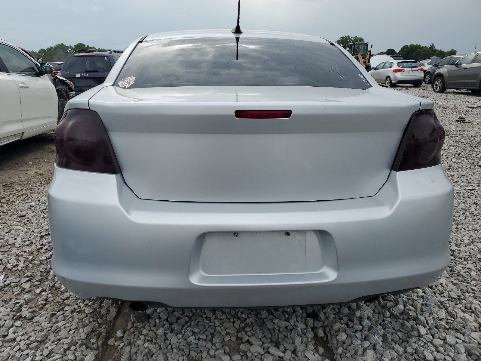 1B3BD4FG1BN559024 2011 Dodge Avenger Express