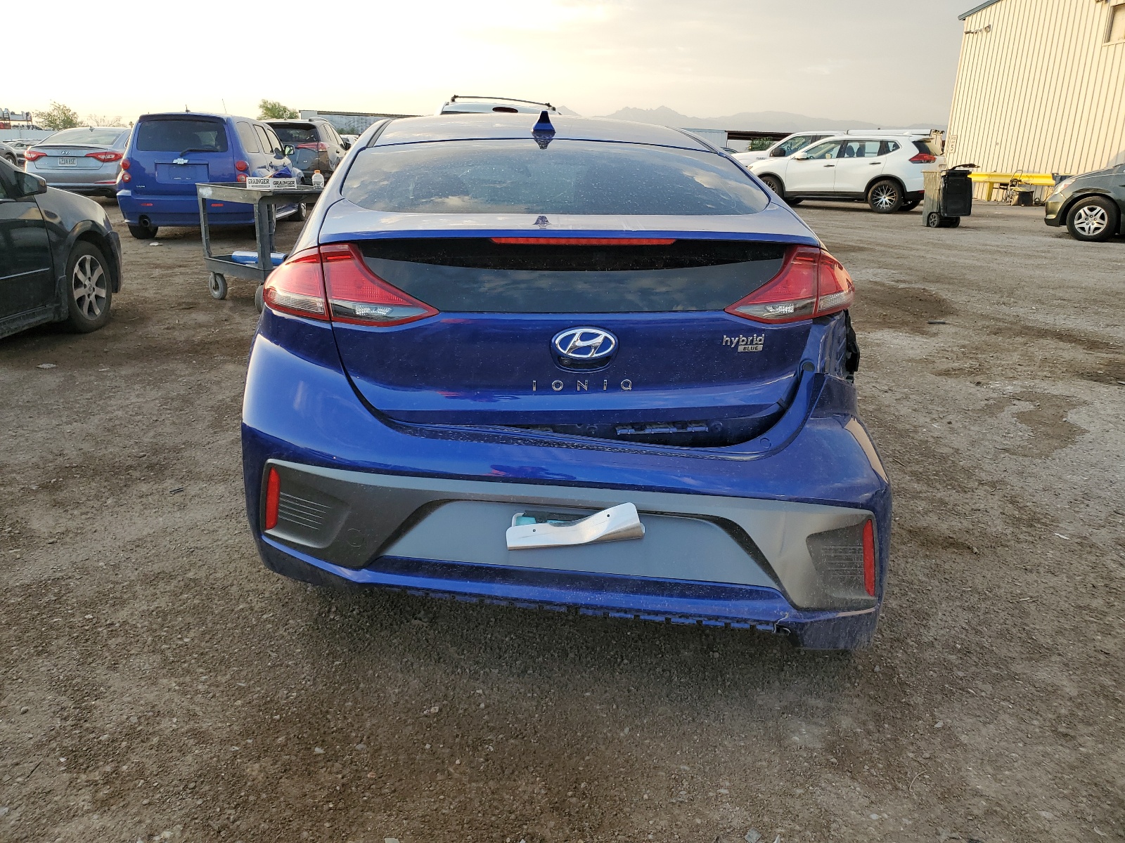 KMHC65LC0LU210475 2020 Hyundai Ioniq Blue