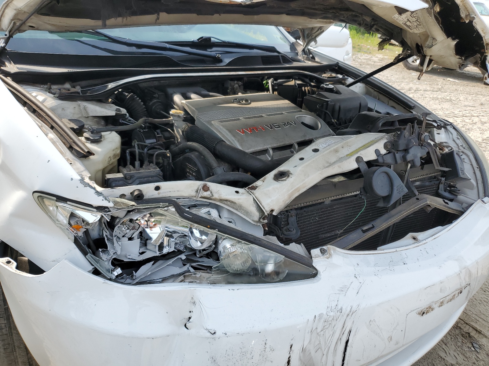 4T1BF30K05U605299 2005 Toyota Camry Le