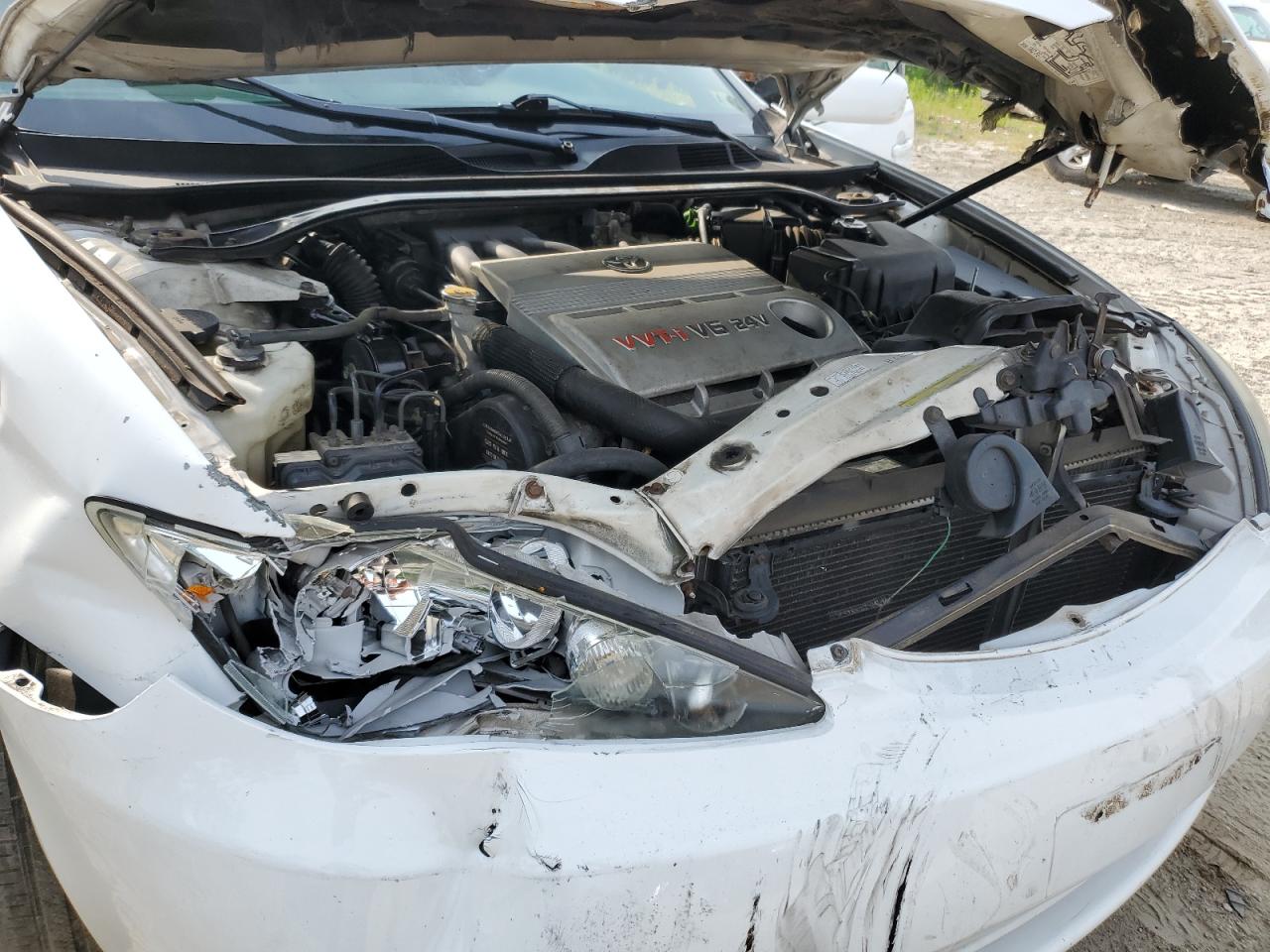 2005 Toyota Camry Le VIN: 4T1BF30K05U605299 Lot: 57001204