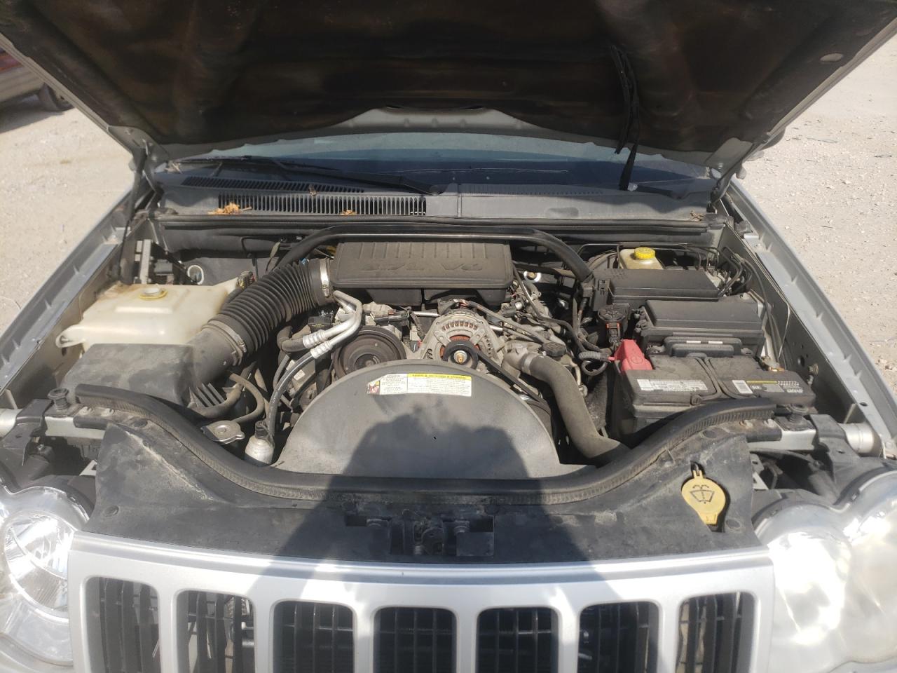 2008 Jeep Grand Cherokee Laredo VIN: 1J8GR48K58C136757 Lot: 58914634