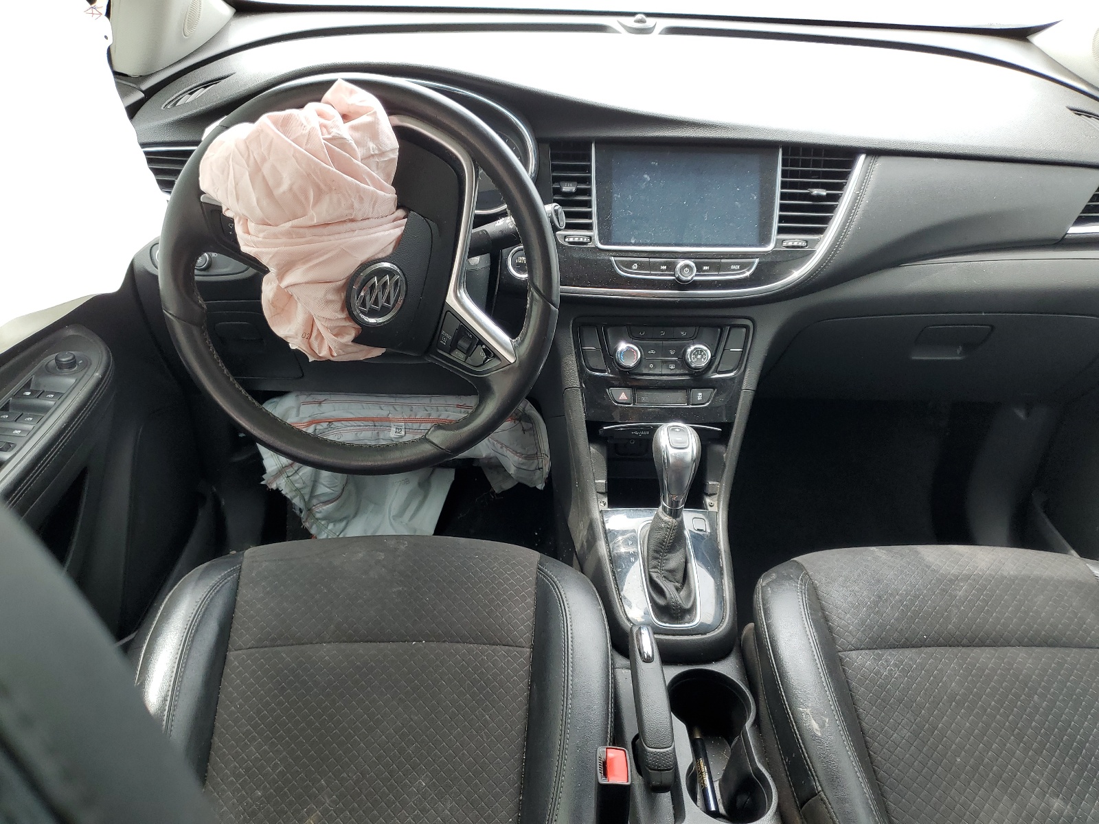 KL4CJASB2LB008098 2020 Buick Encore Preferred