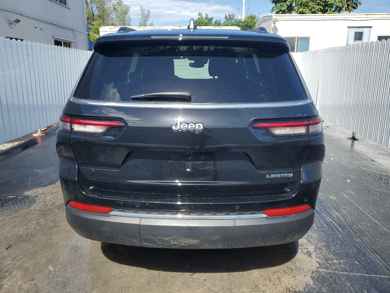 1C4RJJBG6P8825752 2023 Jeep Grand Cherokee L Limited