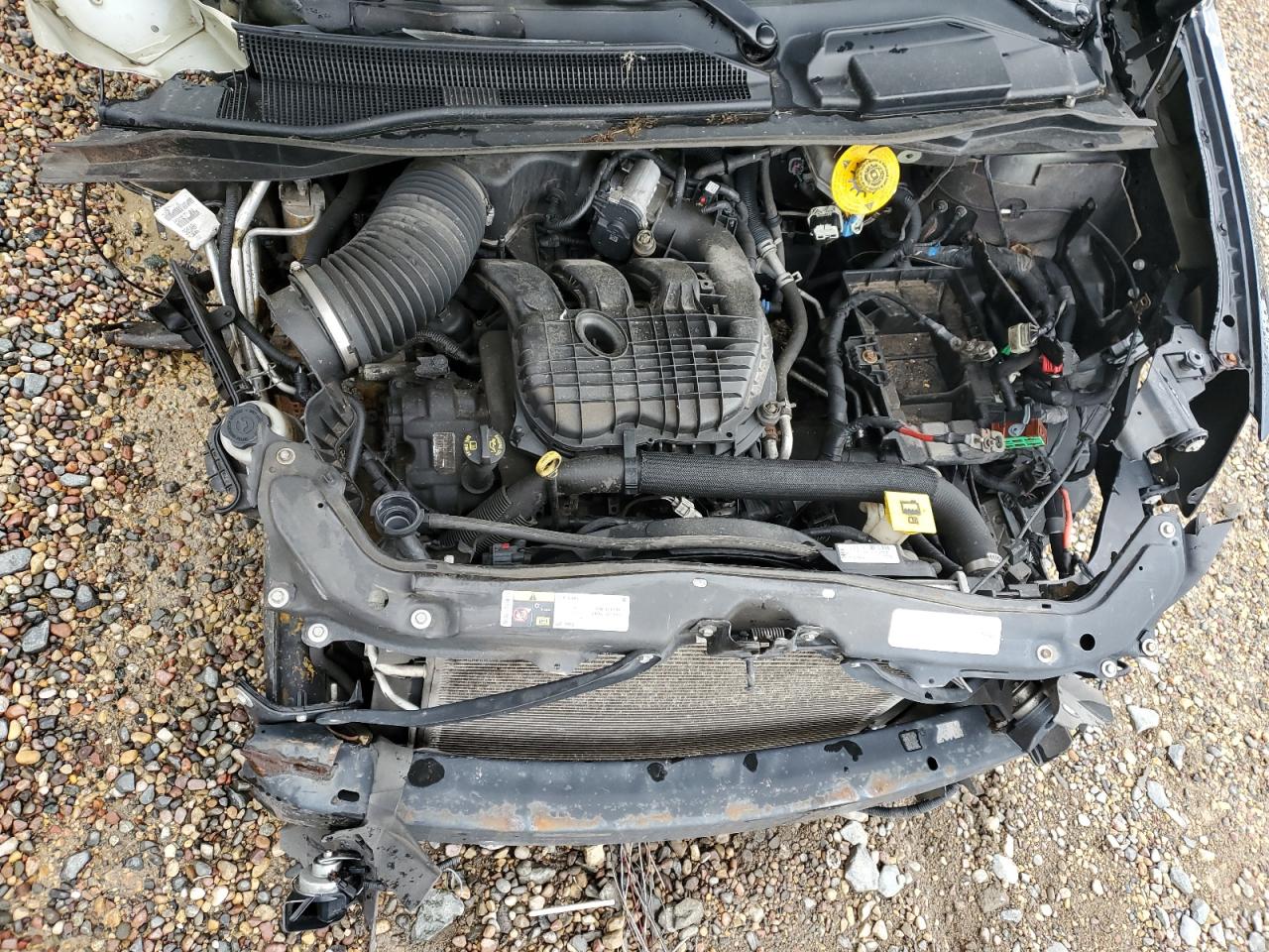 2014 Chrysler Town & Country - Image 13