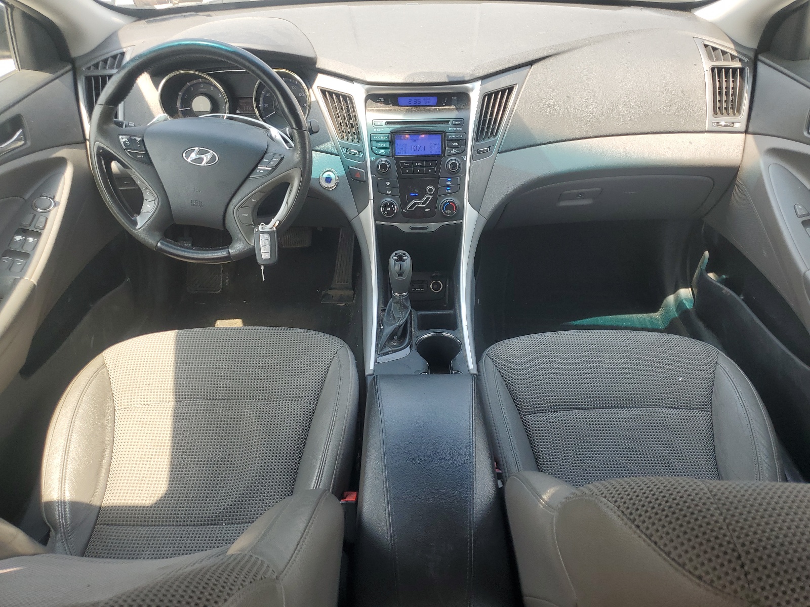 5NPEC4AC2DH508556 2013 Hyundai Sonata Se