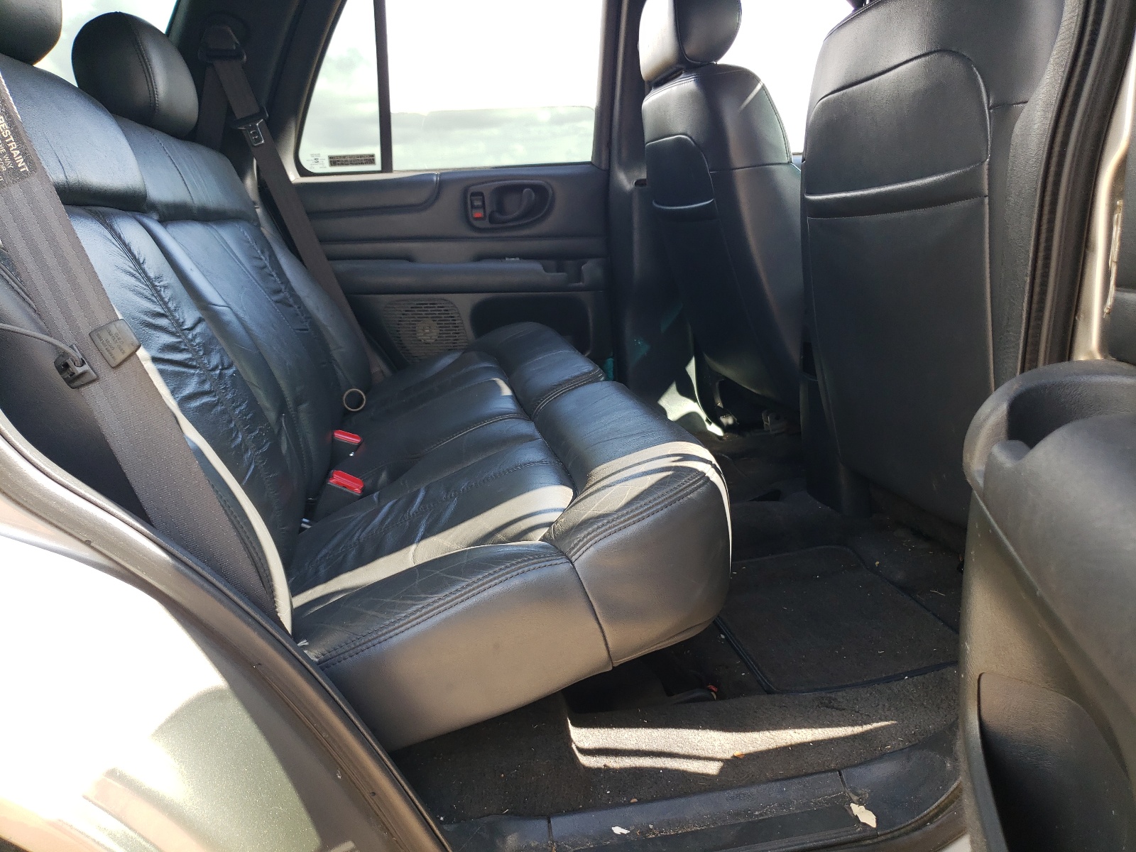 1GNDT13W8Y2337814 2000 Chevrolet Blazer