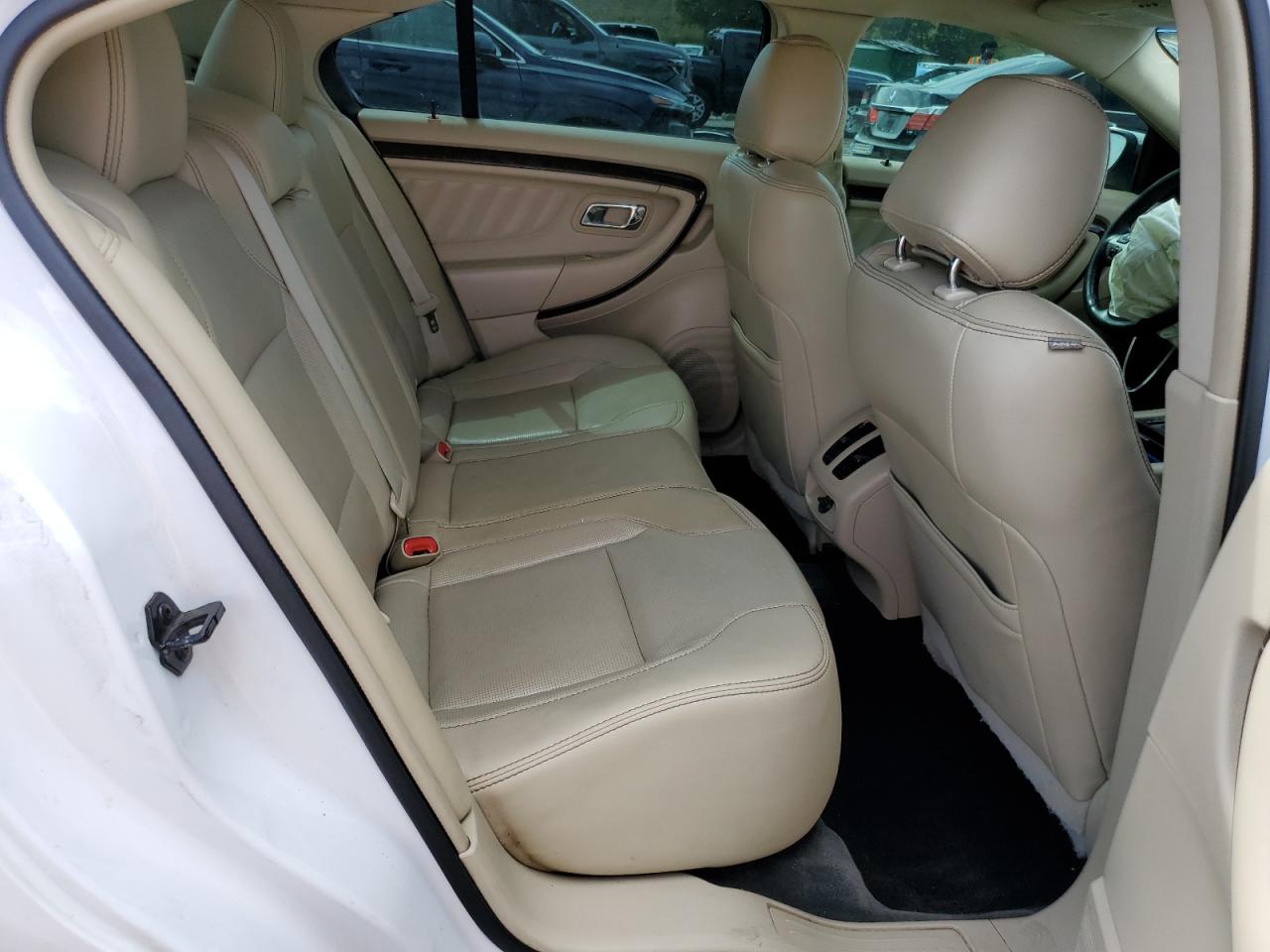 2015 Ford Taurus Limited VIN: 1FAHP2F88FG102854 Lot: 60841294