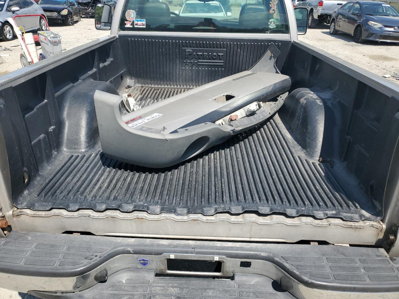 2005 GMC New Sierra K1500 VIN: 1GTEK14X55Z141145 Lot: 57534634